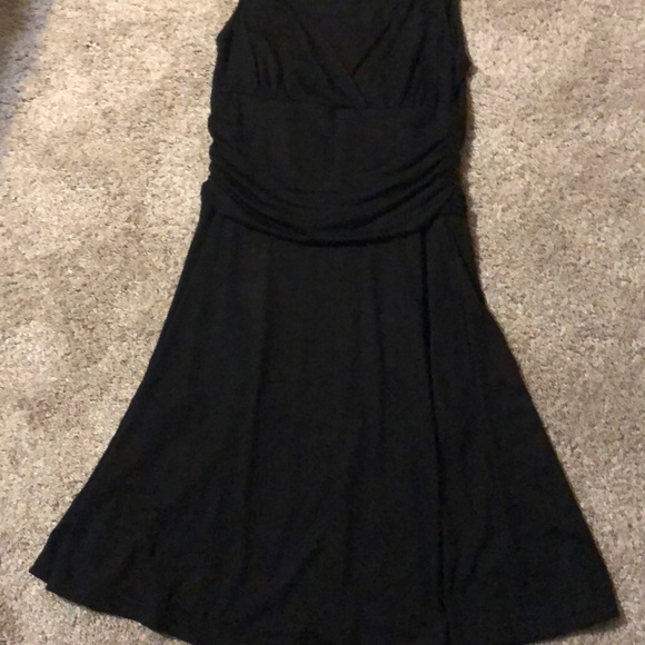 Dress - Picture 1 of 2